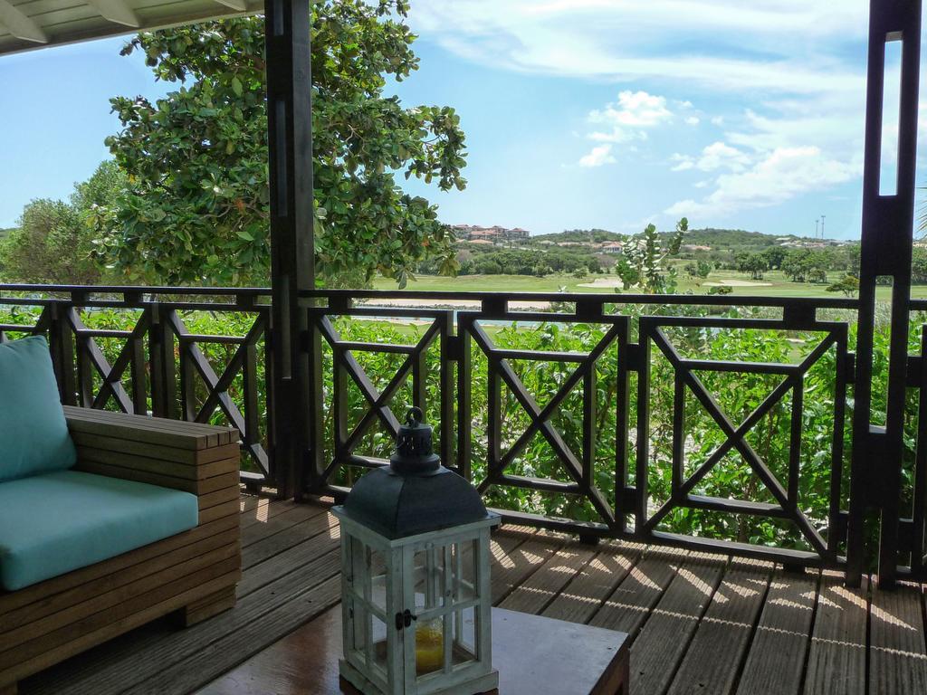 Blue Bay Beach Villa At Pool And Golfcourse Eksteriør billede